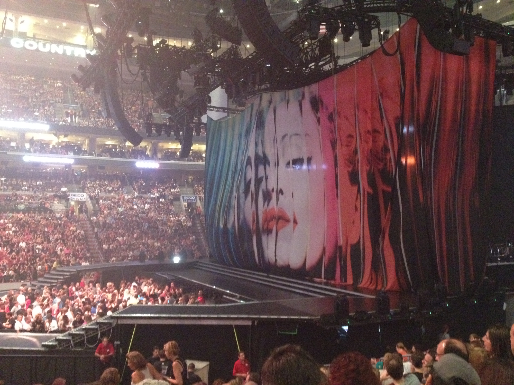 Madonna2