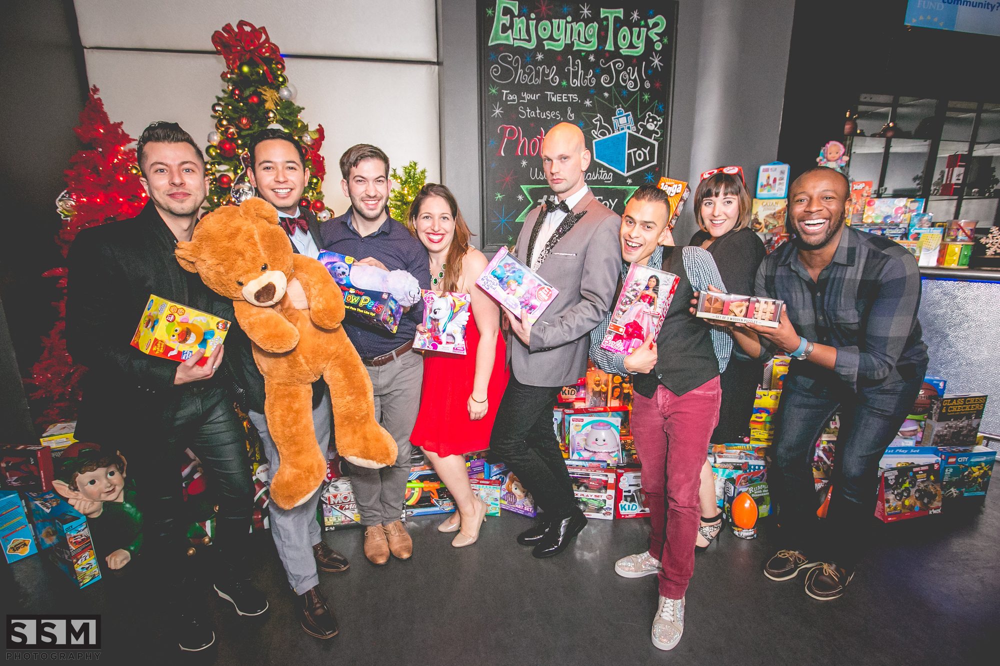 DVLF Celebrates 9 Years of Holiday Giving