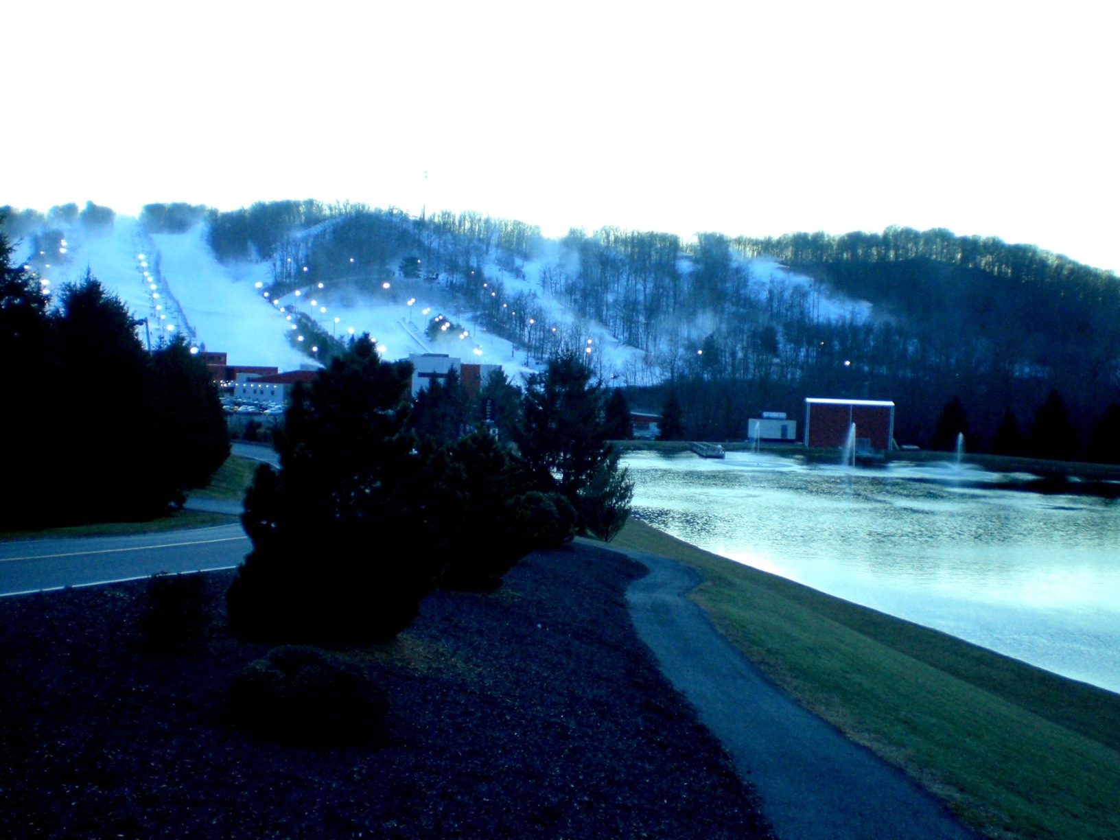 The Best Places for Skiing & Snowboarding Near Philadelphia